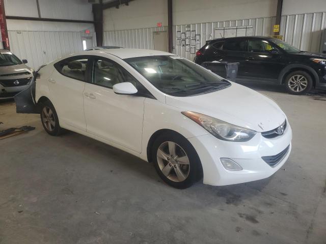 5NPDH4AE7DH250629 - 2013 HYUNDAI ELANTRA GLS WHITE photo 4