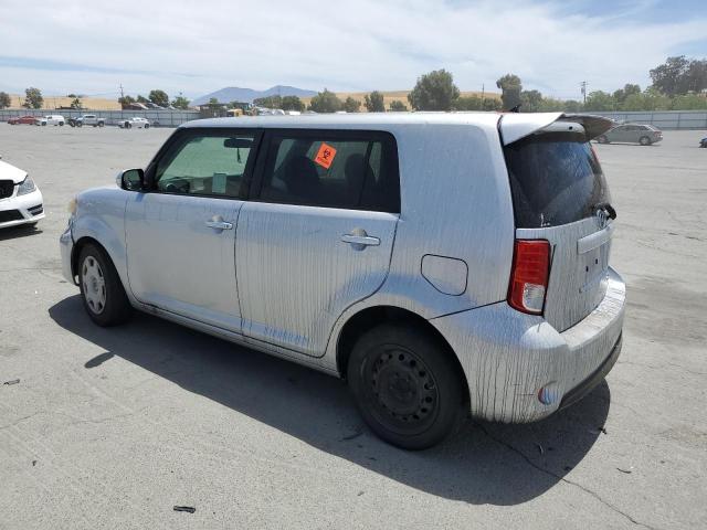 JTLZE4FE3EJ056359 - 2014 TOYOTA SCION XB SILVER photo 2