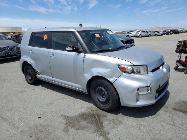 JTLZE4FE3EJ056359 - 2014 TOYOTA SCION XB SILVER photo 4