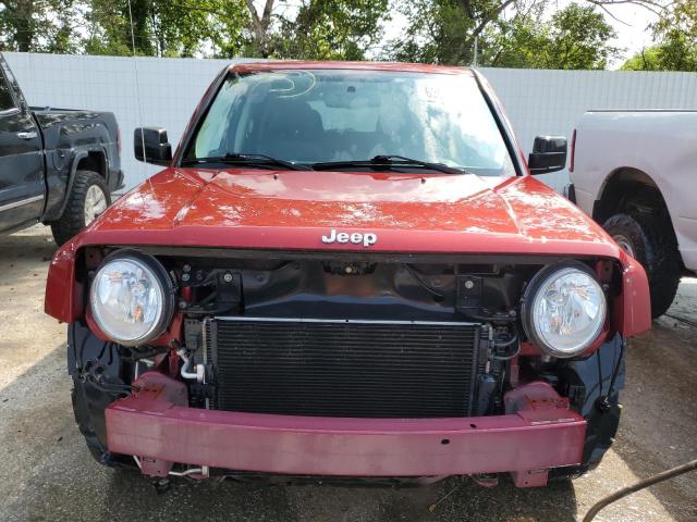 1C4NJPFA6HD134317 - 2017 JEEP PATRIOT LATITUDE BURGUNDY photo 5