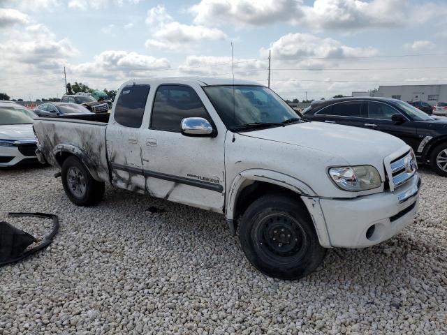 5TBRU34145S444351 - 2005 TOYOTA TUNDRA ACCESS CAB SR5 WHITE photo 4