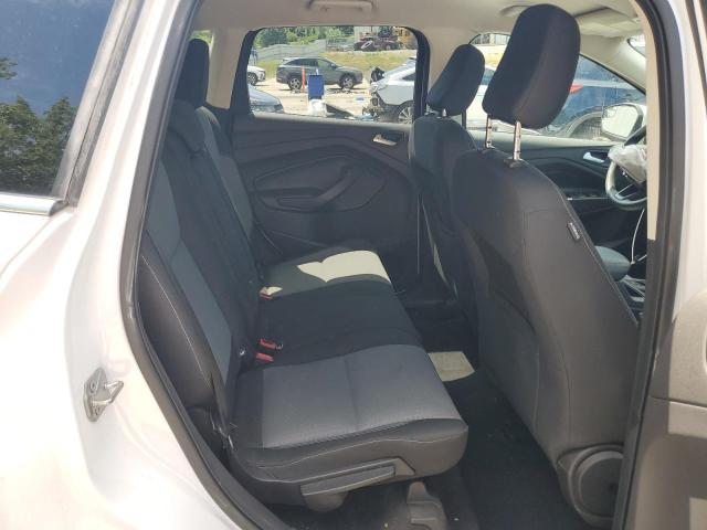 1FMCU0GD6JUA84793 - 2018 FORD ESCAPE SE Blanc photo 10