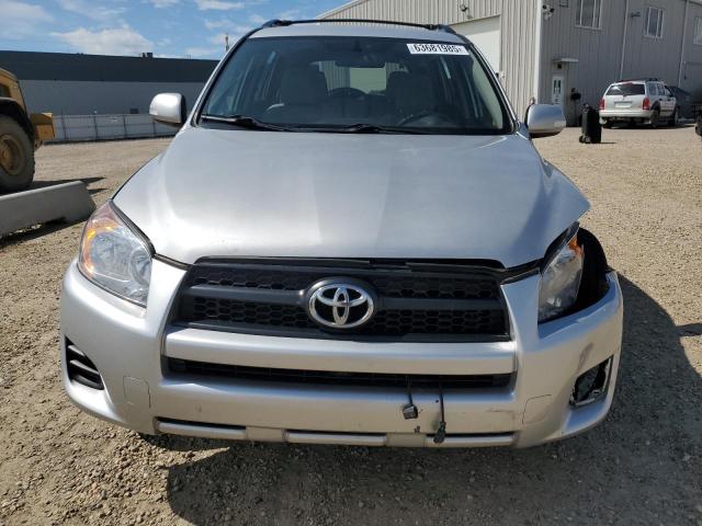 2T3BF4DV9CW239860 - 2012 TOYOTA RAV4 Argent photo 5