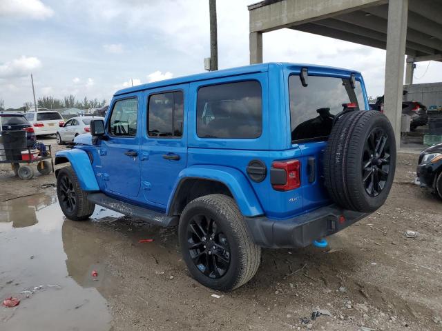 1C4JJXP68NW198044 - 2022 JEEP WRANGLER U SAHARA 4XE BLUE photo 2