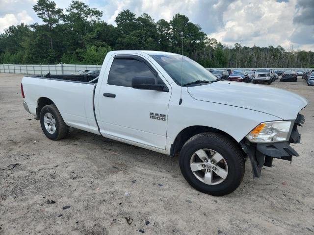 3C6JR6DG9JG186064 - 2018 RAM 1500 ST Белый фото 4