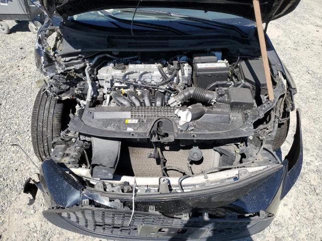 5YFEPMAE9MP241716 - 2021 TOYOTA COROLLA LE შავი ფოტო 11