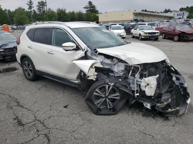 JN8AT2MV4KW399819 - 2019 NISSAN ROGUE S WHITE photo 4