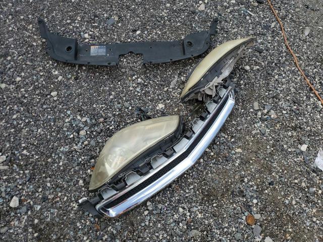 1G1ZC5E18BF381330 - 2011 CHEVROLET MALIBU 1LT 白色 照片 12