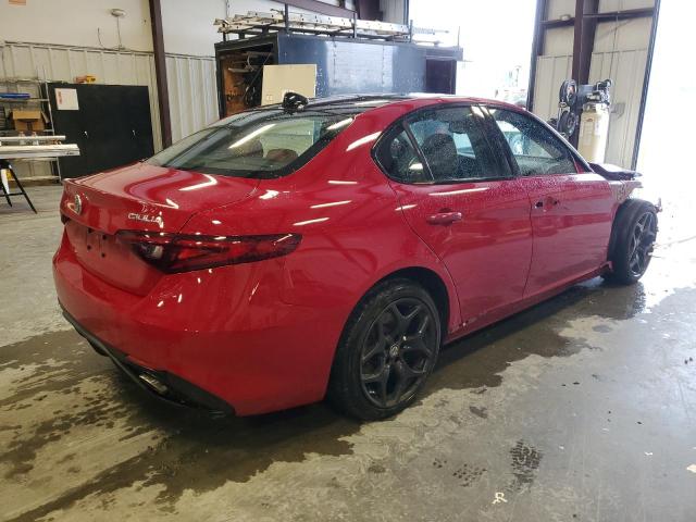 ZARFAMAN6K7615824 - 2019 ALFA ROMEO GIULIA RED photo 3