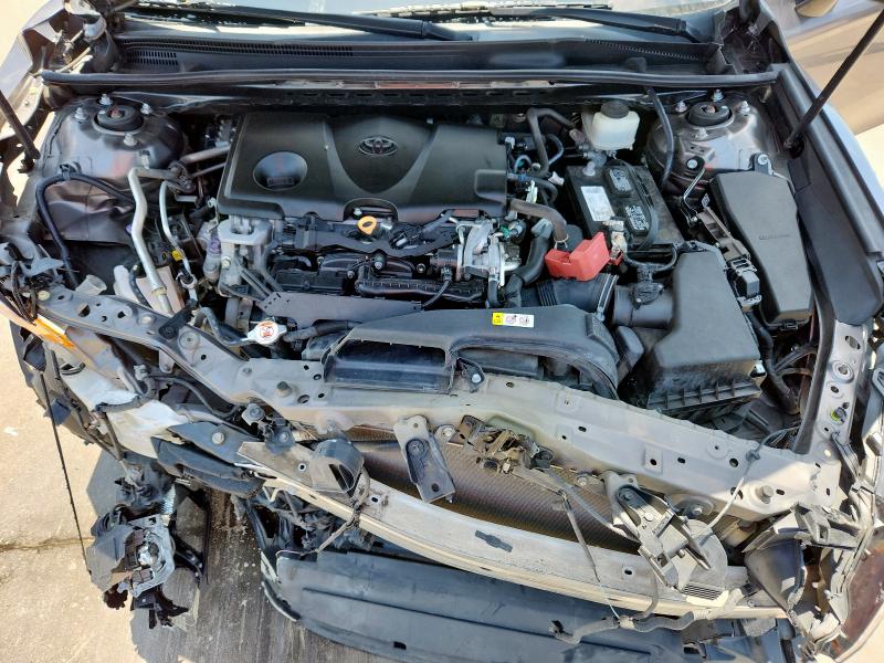 4T1B11HK6JU591524 - 2018 TOYOTA CAMRY L 灰色 照片 11