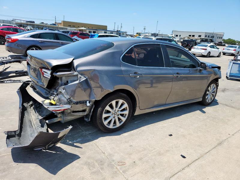 4T1B11HK6JU591524 - 2018 TOYOTA CAMRY L 灰色 照片 3