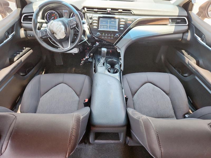 4T1B11HK6JU591524 - 2018 TOYOTA CAMRY L 灰色 照片 8