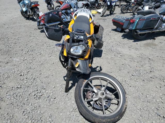 WB1018904DZY95232 - 2013 BMW G650 GS TWO TONE photo 2