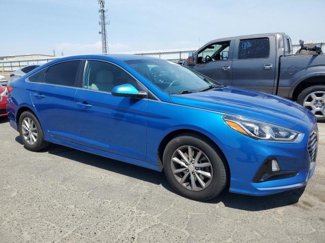 5NPE24AF5KH754690 - 2019 HYUNDAI SONATA SE BLUE photo 4