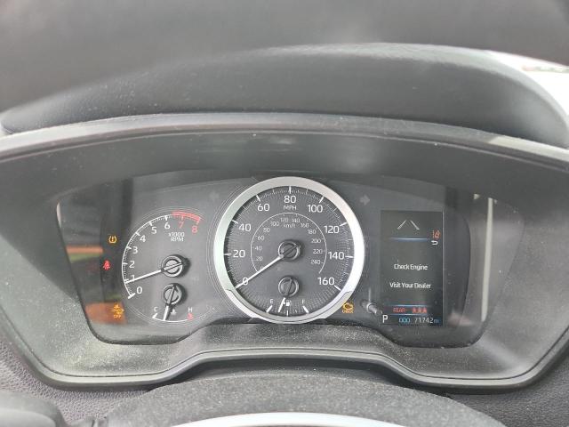 5YFEPMAE4MP257158 - 2021 TOYOTA COROLLA LE SILVER photo 9