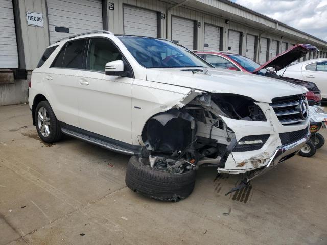 4JGDA5HB4CA034972 - 2012 MERCEDES-BENZ ML 350 4MATIC WHITE photo 4