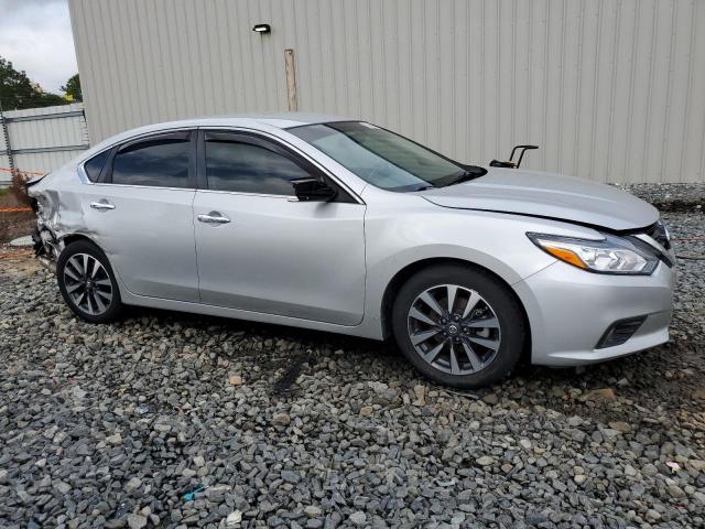 1N4AL3AP2HC134999 - 2017 NISSAN ALTIMA 2.5 SILVER photo 4