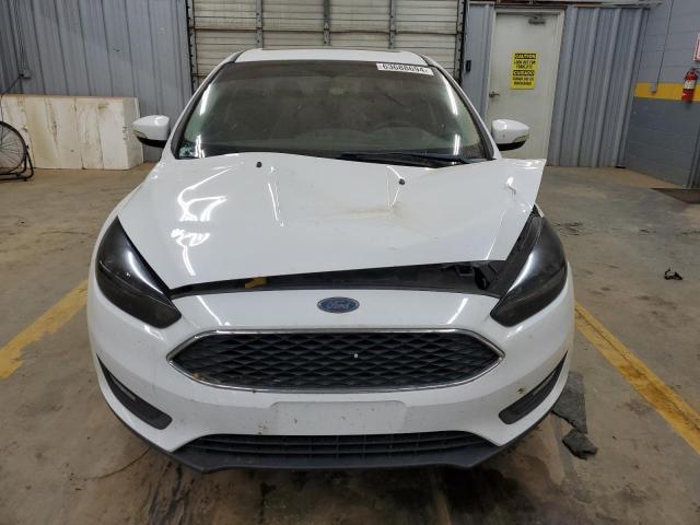 1FADP3H26HL251822 - 2017 FORD FOCUS SEL WHITE photo 5