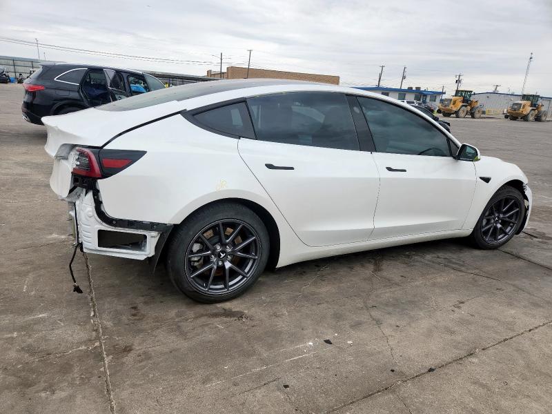 5YJ3E1EA7PF397112 - 2023 TESLA MODEL 3 白色 照片 3