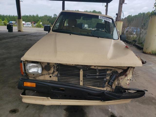 JT4RN70D2H0028267 - 1987 TOYOTA OTHER XTRACAB RN70 DLX BEIGE photo 5