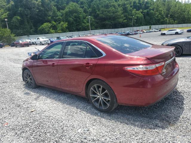 4T1BF1FK5HU735935 - 2017 TOYOTA CAMRY LE RED photo 2