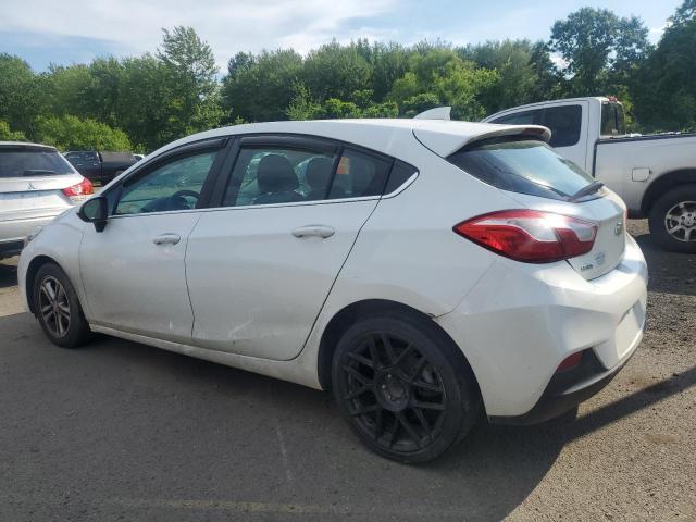 3G1BE6SM8JS570618 - 2018 CHEVROLET CRUZE LT WHITE photo 2