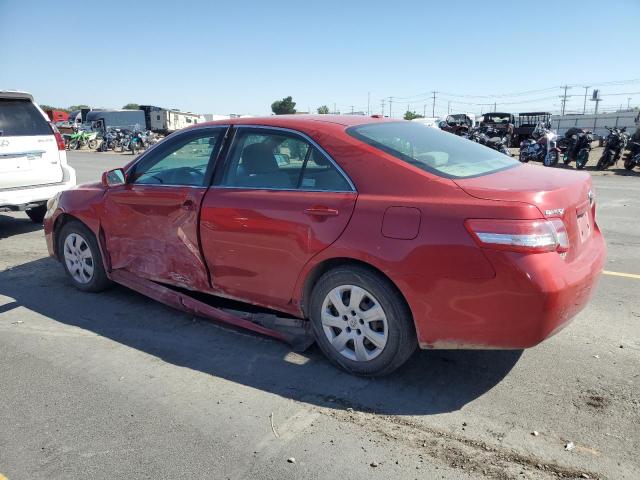 4T1BF3EK4AU109053 - 2010 TOYOTA CAMRY BASE RED photo 2