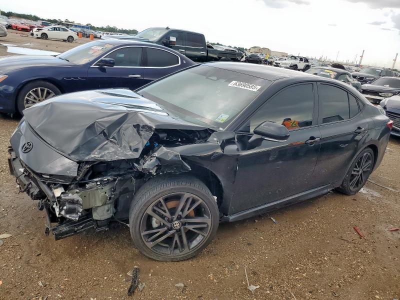 2025 TOYOTA CAMRY XSE, 