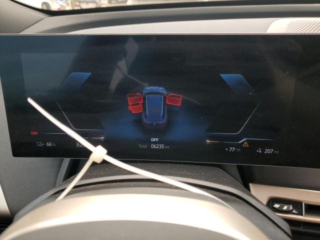 WB523CF0XRCP88320 - 2024 BMW IX XDRIVE50 BLUE photo 9