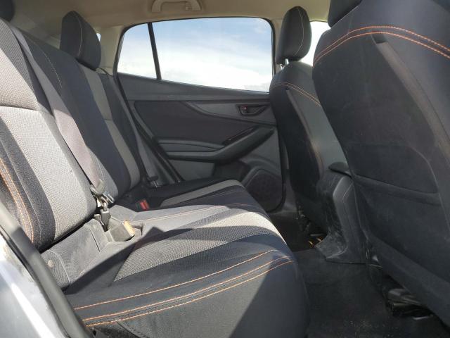 JF2GTABC9J9202109 - 2018 SUBARU CROSSTREK PREMIUM Silber Foto 11