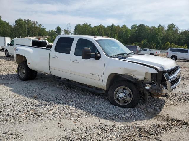 1GCJK93699F172444 - 2009 CHEVROLET SILVERADO K3500 LTZ WHITE photo 4