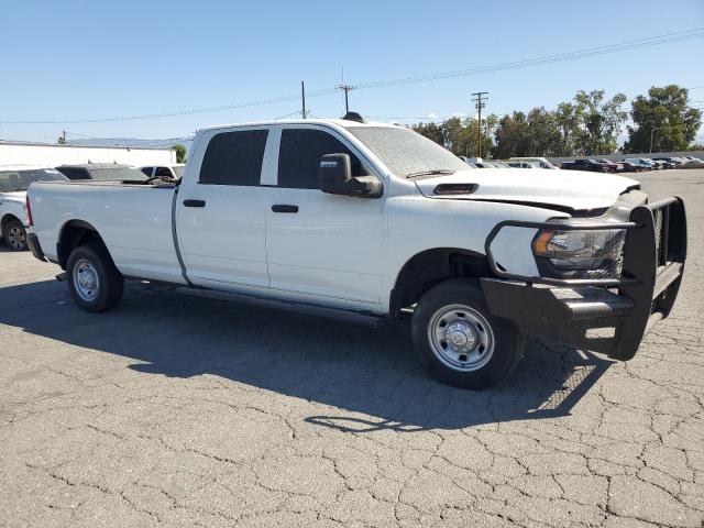3C6UR5HJXRG186521 - 2024 RAM 2500 TRADESMAN WHITE photo 4