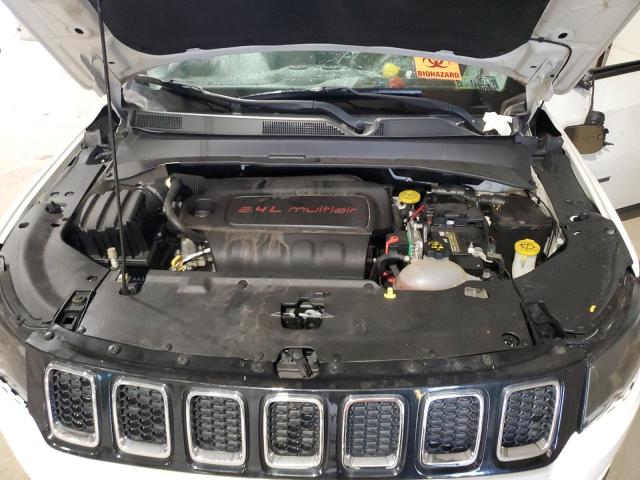 3C4NJDBB9JT492251 - 2018 JEEP COMPASS LATITUDE Beyaz fotoğraf 12