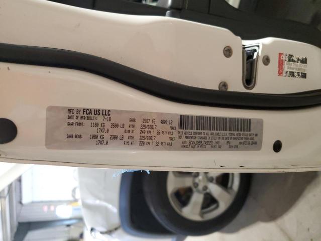 3C4NJDBB9JT492251 - 2018 JEEP COMPASS LATITUDE Beyaz fotoğraf 13