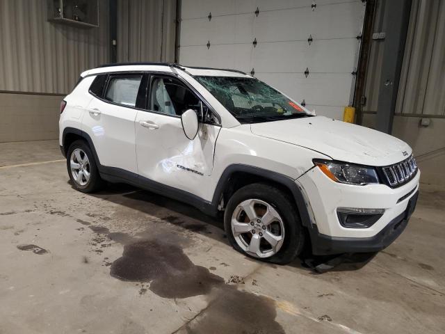 3C4NJDBB9JT492251 - 2018 JEEP COMPASS LATITUDE Beyaz fotoğraf 4