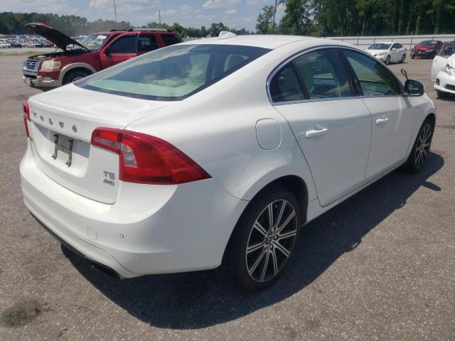 YV1612TK3F2360791 - 2015 VOLVO S60 PREMIER WHITE photo 3