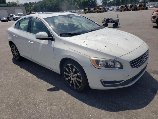 YV1612TK3F2360791 - 2015 VOLVO S60 PREMIER WHITE photo 4