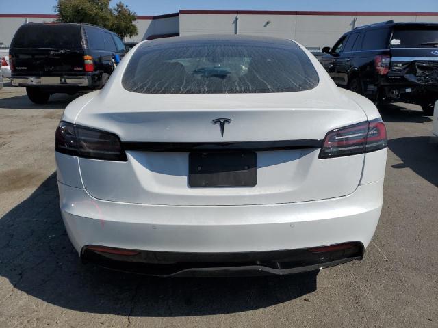 5YJSA1E57NF475282 - 2022 TESLA MODEL S WHITE photo 6