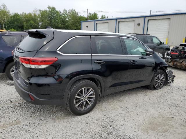 5TDJZRFH4KS932228 - 2019 TOYOTA HIGHLANDER SE BLACK photo 3