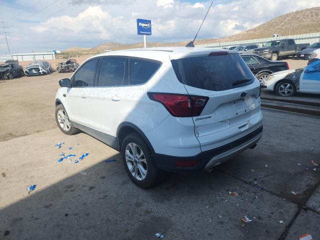 1FMCU0GD2KUB82494 - 2019 FORD ESCAPE SE WHITE photo 2