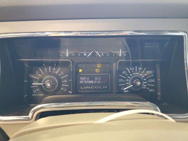 5LMFU28528LJ01862 - 2008 LINCOLN NAVIGATOR შავი ფოტო 9