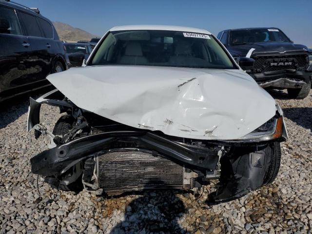 3VWDB7AJXJM226084 - 2018 VOLKSWAGEN JETTA SE WHITE photo 5