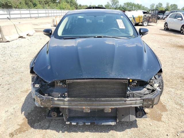 3FA6P0HD4JR160452 - 2018 FORD FUSION SE BLACK photo 5
