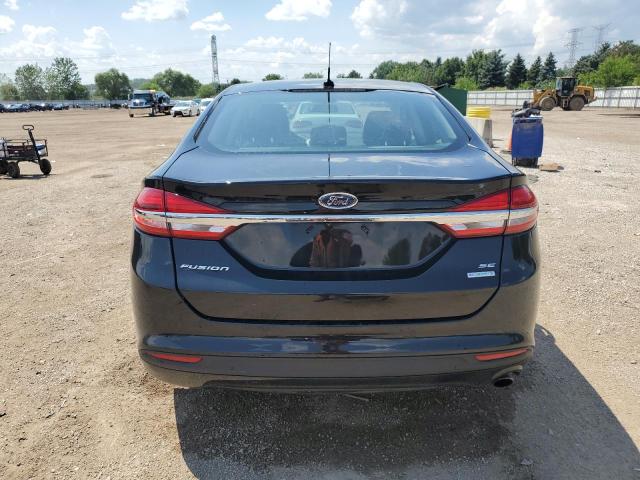 3FA6P0HD4JR160452 - 2018 FORD FUSION SE BLACK photo 6