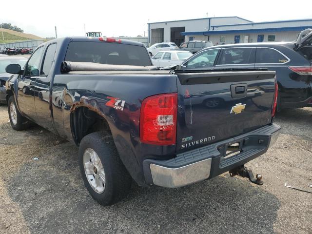 1GCSKSE36AZ211556 - 2010 CHEVROLET SILVERADO K1500 LT BLUE photo 2