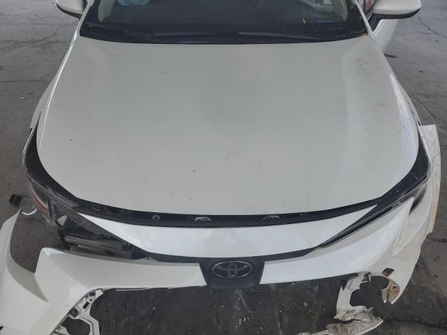 JTDEPMAE9MJ138817 - 2021 TOYOTA COROLLA LE 白色 照片 11