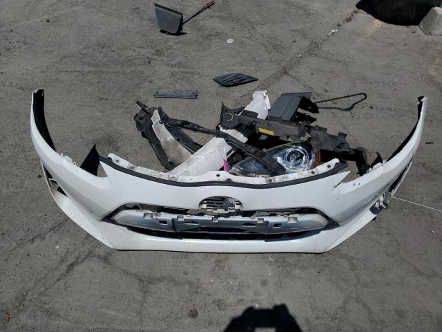 JTDKDTB32F1578609 - 2015 TOYOTA PRIUS C 白色 照片 12