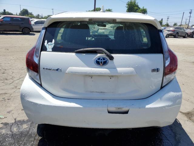 JTDKDTB32F1578609 - 2015 TOYOTA PRIUS C 白色 照片 6