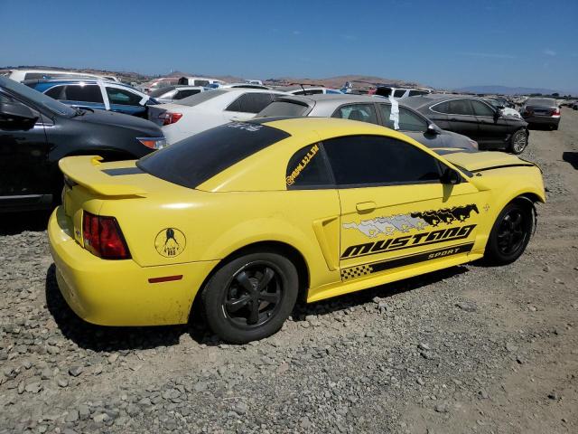 1FAFP404X2F138957 - 2002 FORD MUSTANG YELLOW photo 3