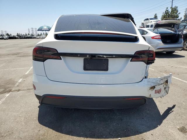7SAXCBE52PF417849 - 2023 TESLA MODEL X WHITE photo 6